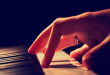 米乐M6:独中两元助球队获胜!马卡晒出漫画:姆巴佩独自扛起皇马重担.